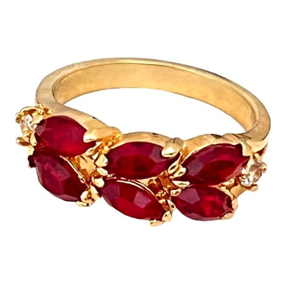 Vintage Ring Size 5 Red Crystal Clear Crystal Accents 14K Gold Plate 4Q - Picture 1 of 5